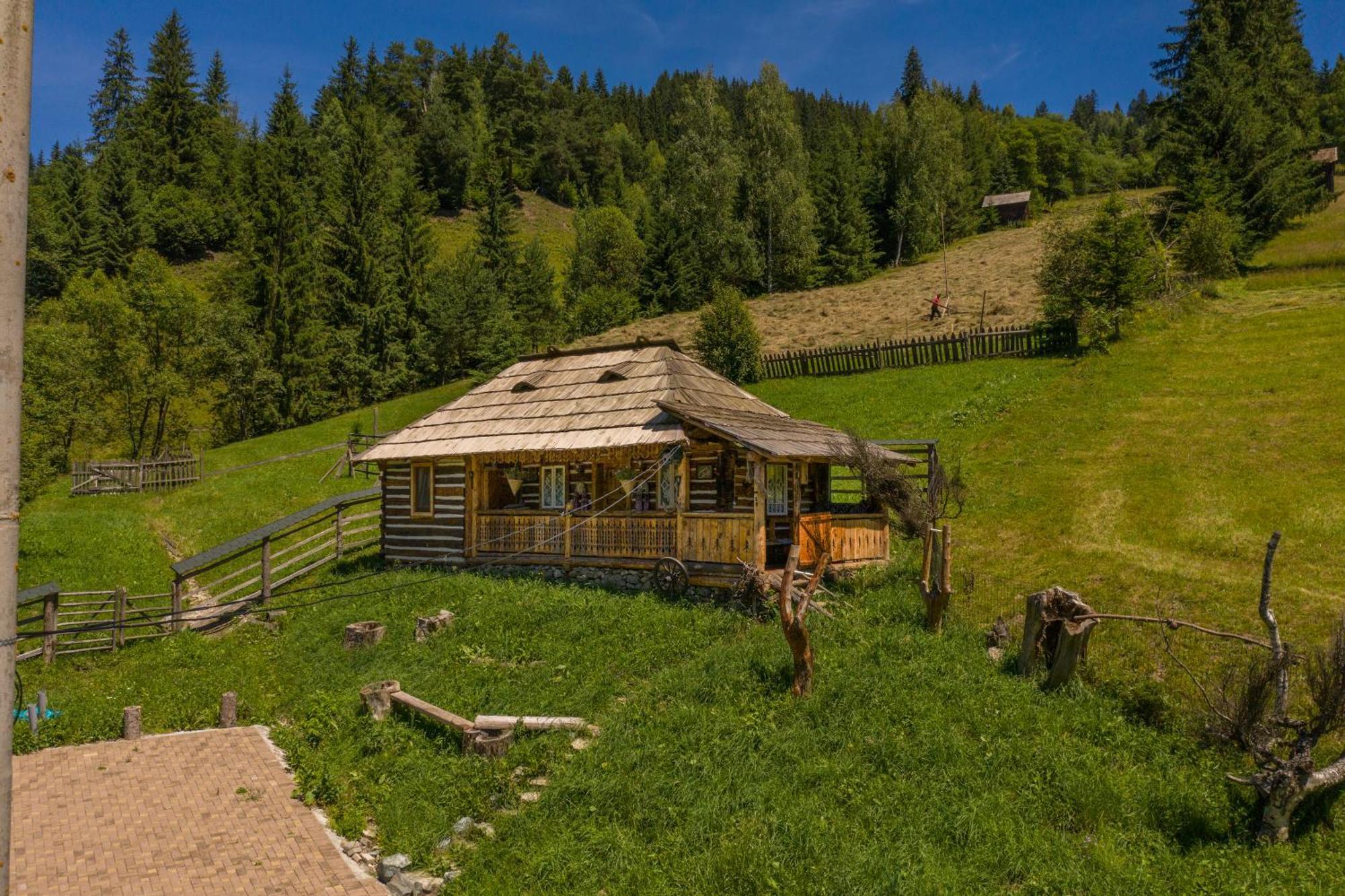 Casa Rustik Bucovina Fundu Moldovei Exterior foto